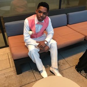 Meet your Posher, Justin